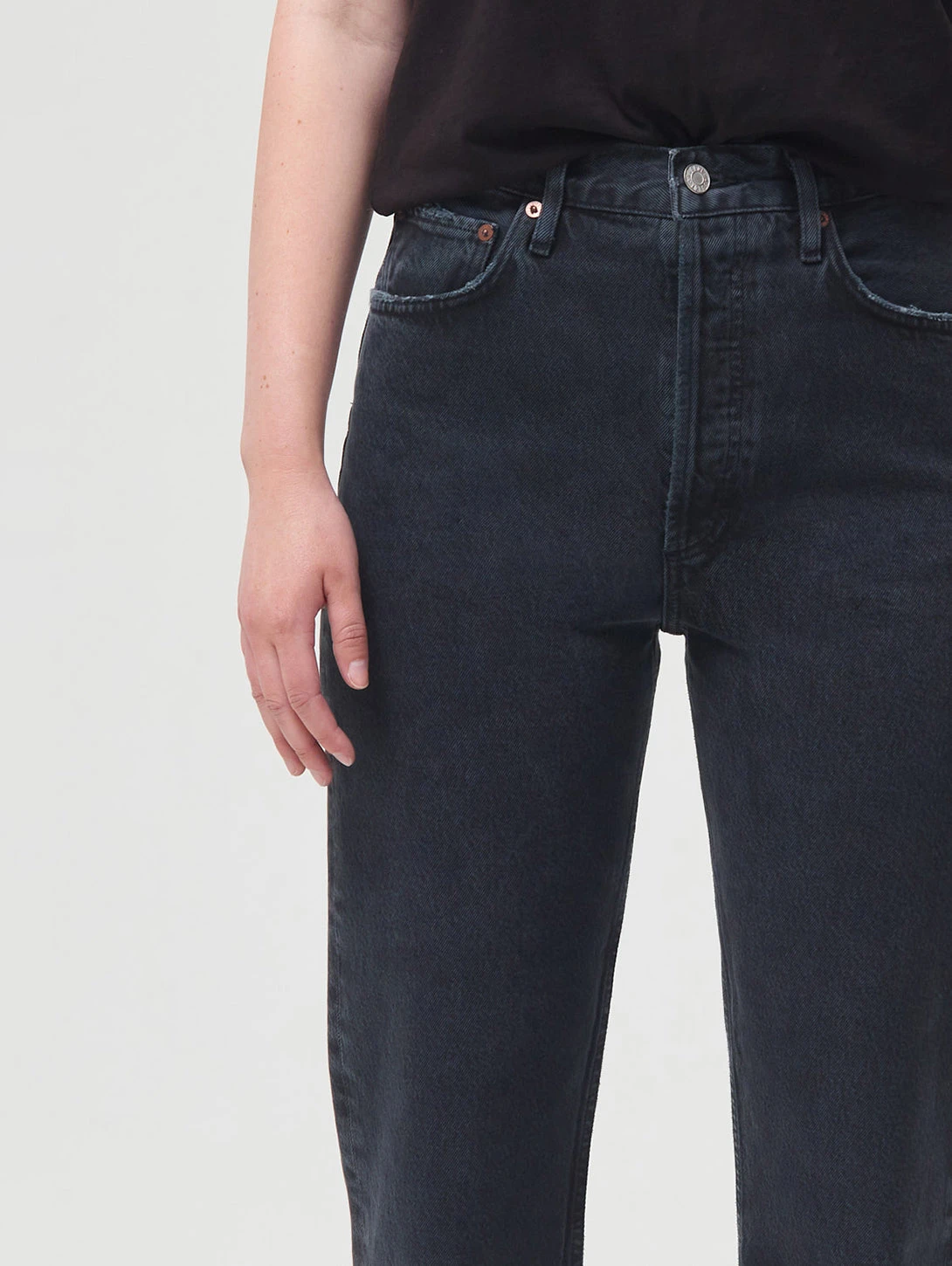 AGOLDE 90's Pinch Waist High Rise Straight Jean-Black Tea 7 AGOLDE 90's Pinch Waist High Rise Straight Jean-Black Tea - Image 5