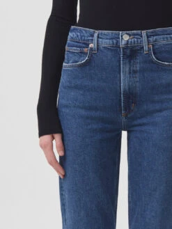 AGOLDE Stove Pop High Rise Jean - Aspire 12 AGOLDE Stove Pop High Rise Jean - Aspire -MOTHER || FRAME || RAILS Sales Store A9096 1370 ASPIR ECOM 05