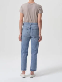 AGOLDE Kye Mid Rise Sraight Crop Jean - Forseen -MOTHER || FRAME || RAILS Sales Store A9100B 3026 KYE FORSEEN 0310 1072x1500 0b1ded81 3d7e 4ae3 9053 57fc0c5c1f4f