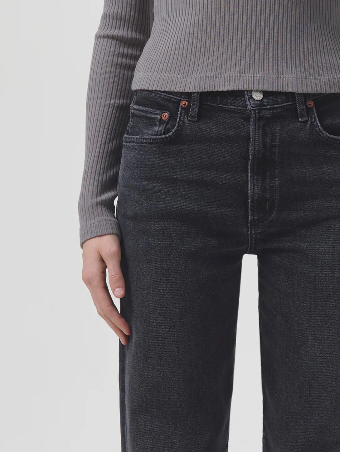 AGOLDE Harper Mid Rise Straight Jean - Hush 7 AGOLDE Harper Mid Rise Straight Jean - Hush - Image 5