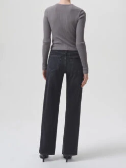 AGOLDE Harper Mid Rise Straight Jean - Hush 10 AGOLDE Harper Mid Rise Straight Jean - Hush -MOTHER || FRAME || RAILS Sales Store A9153B 1274 HARPER JEAN HUSH 0796 web 1000x 4b6871d1 6395 4066 becd bbb67a69c172