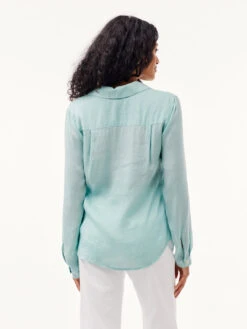 Notched Collar Shirt -MOTHER || FRAME || RAILS Sales Store B4371 E56 302 AEGEAN TEAL 04 1080x 1f23e6d5 55f3 410c b1e3 4e919854ee03