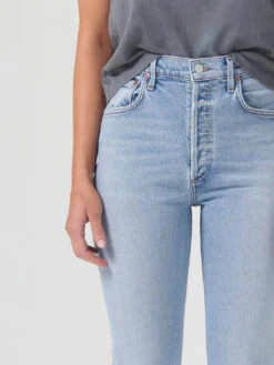 AGOLDE Riley High Rise Crop Straight Jean - Dynamic -MOTHER || FRAME || RAILS Sales Store Dynamic 5