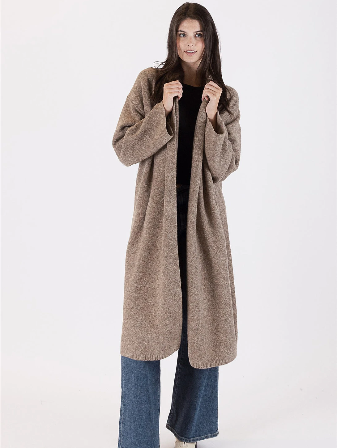 Hugh Coatigan - Driftwood 4 Hugh Coatigan - Driftwood - Image 2