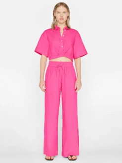 FRAME Cropped Twist Front Shirt - Flamingo -MOTHER || FRAME || RAILS Sales Store LWSH2828 FLAMINGO FRSU23EC WOMENS DAY 03 0881HR