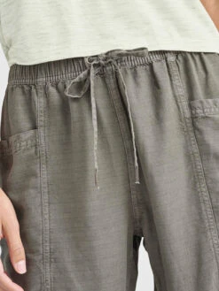 Splendid Gia Pant -MOTHER || FRAME || RAILS Sales Store RS3C830SE SVB 2 900x900.progressive 58811e83 8262 4126 827e 6d7a219da6ea