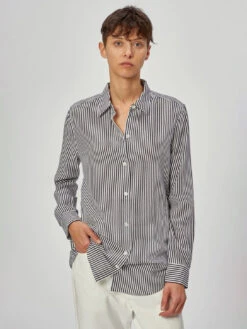 Equipment Essential Shirt - White/Black