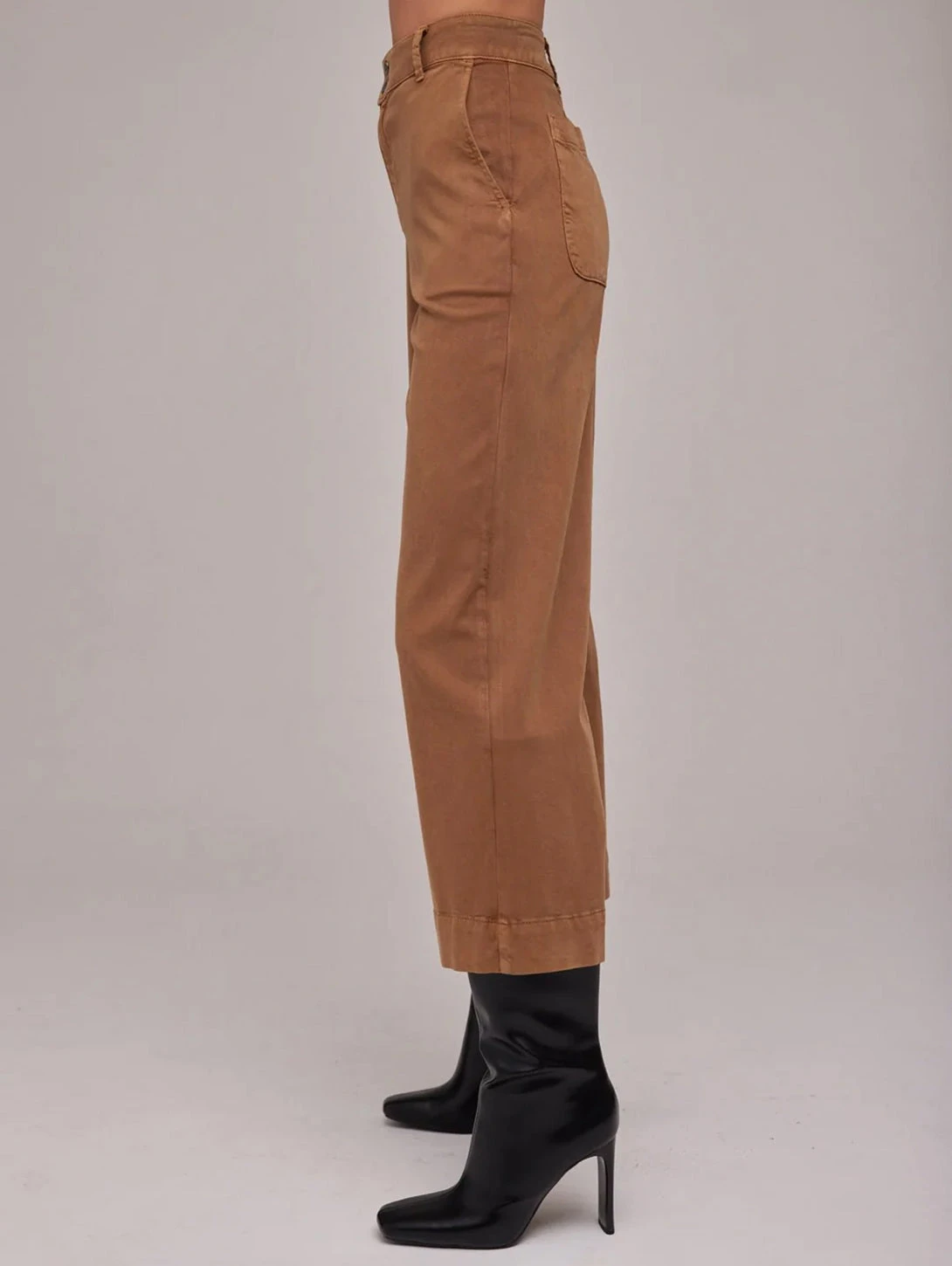 Saige Wide Crop Pant 5 Saige Wide Crop Pant - Image 3